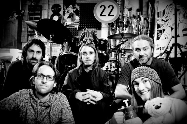 Am 17. September gibt es ein Tribute an Frank Zappa von den „Dukes of Prunes“.
 | Foto: Turk Samo