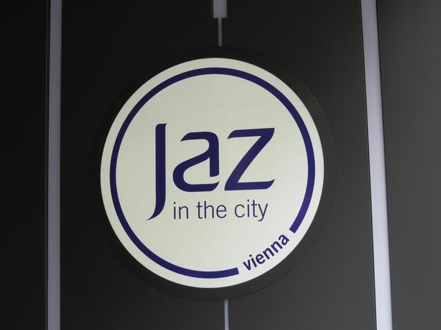 Musik ist im Jaz in the City Hotel sichtbar, spürbar, hörbar und erlebbar.