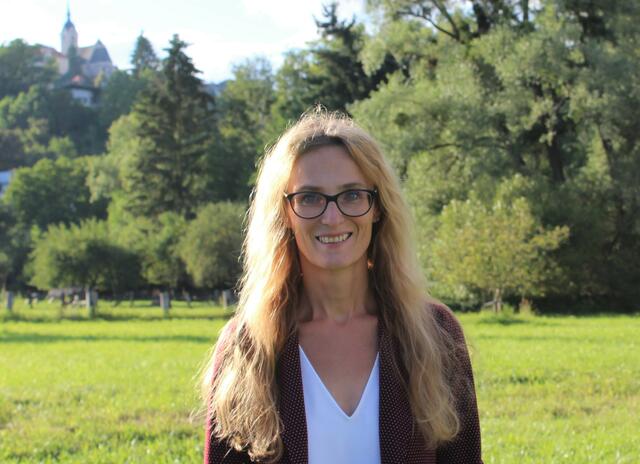 Seit August ist Bettina Knafl für die Öffentlichkeitsarbeit in Althofen zuständig.  | Foto: Stadt Althofen