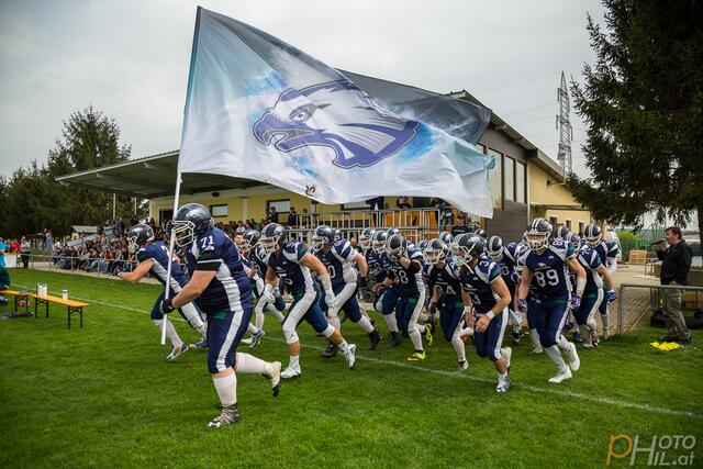 Blue Hawks beim Einlauf zum Spiel | Foto: Photo Phil