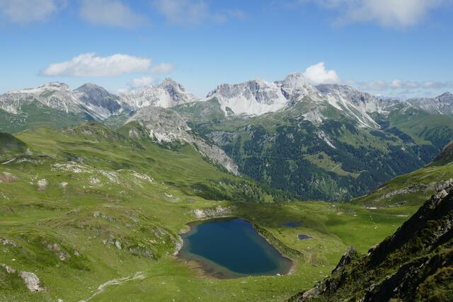 Riedingsee mit den Radstädter Tauern | Foto: Thomas Neuhold