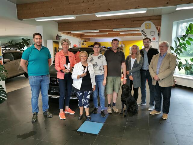 Diesner-Wais brachte eine leckere Abkühlung vorbei | Foto: NÖ Volkspartei