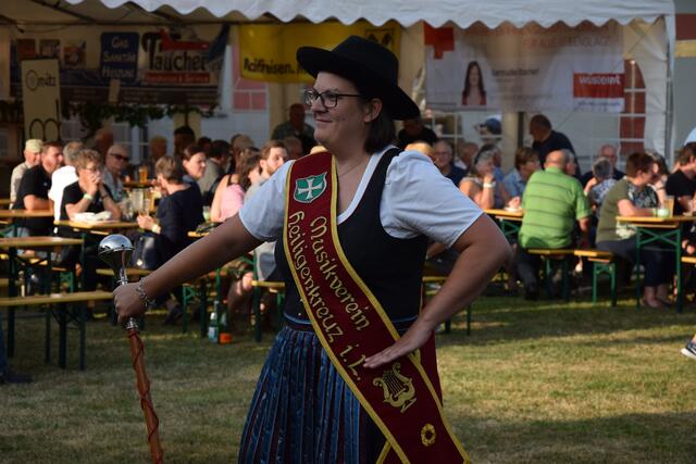 Stabführerin des Musikvereins Heiligenkreuz