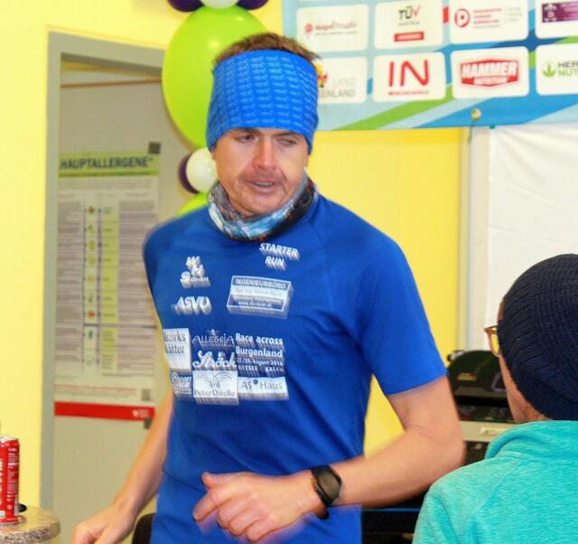 Ultraläufer Martin Trimmel startet am Samstag beim 100 km-Nigh-Run von Deutsch Gerisdorf nach Kalch.  | Foto: Oliver Frank