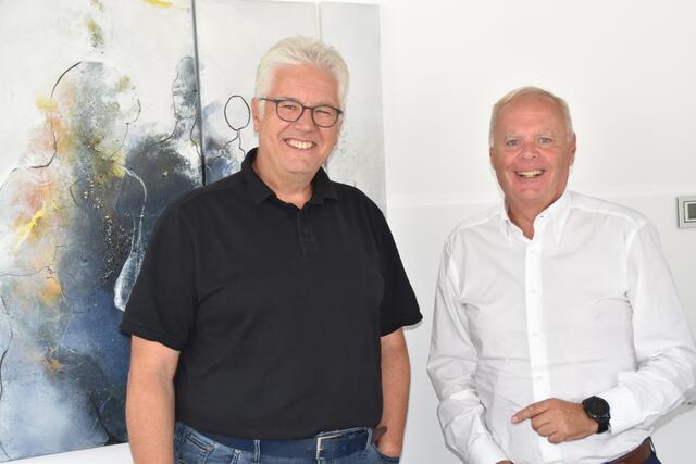 Der Obmann der ArbeitnehmerInnen in der ÖGK, Andreas Huss, und Tirols Vorsitzender des Landesstellenausschusses, Werner Salzburger