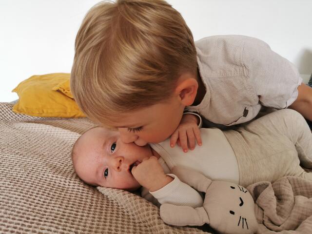 Samuel
Geburt: 8. Juni 2021
47 cm, 2.820 g
Manuela Gogg und Mario Malli aus Tillmitsch (Bruder Felix) | Foto: Privat