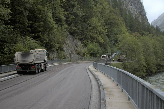 Die Kläfferbrücke im Salzatal wird saniert. Der Verkehr wird mit Ampeln geregelt. | Foto: Land Steiermark