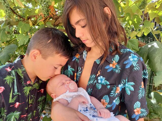 Charlotte
Geburt: 14. Juni 2021
49 cm, 2.890 g
Nicole und Karl Schreiner aus Leibnitz (Brüder Samuel und Jonas) | Foto: Privat