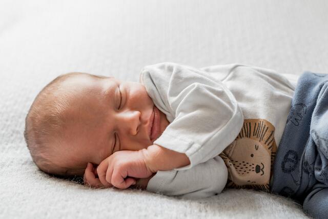 Johannes Robert
Geburt: 7. Juli 2021
49 cm, 3.260 g
Melanie Pracher und Robert Brodschneider aus Zwaring | Foto: Astrid Tschabuschnig Fotografie