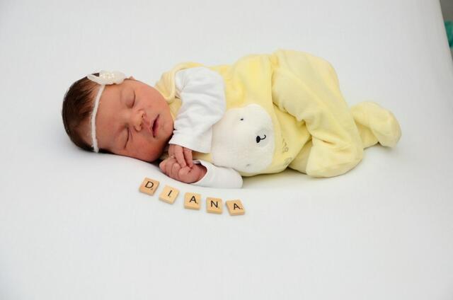 Diana
Geburt: 10. Juli 2021
53 cm, 3.975 g
Anja Krill und Andreas Russ aus Gleinstätten | Foto: Baby Smile