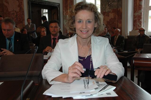 Nach neun Jahren Kommunalpolitik gibt die Haller Bürgermeisterin ihren Rückzug bekannt und wird bei der kommenden Bürgermeister- und Gemeinderatswahl nicht mehr kandidieren. | Foto: Tiroler Volkspartei