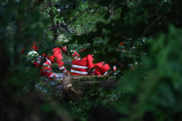 Der Welser wurde befreit und ins Krankenhaus gebracht.