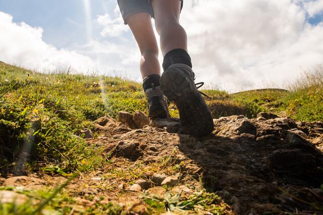 Sich auf einer Wanderung zu verirren, kann schnell gefährlich werden! | Foto:  stock.adobe.com mimagephotos