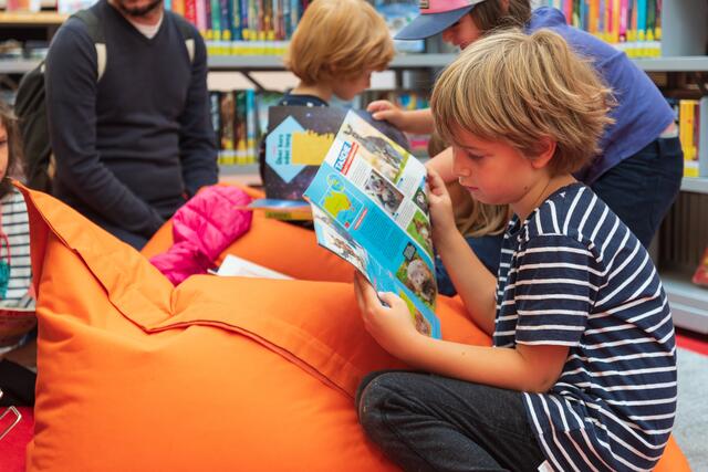 Für die Kinder gibt es auch ruhige Rückzugsecken.  | Foto: Karin Wernig