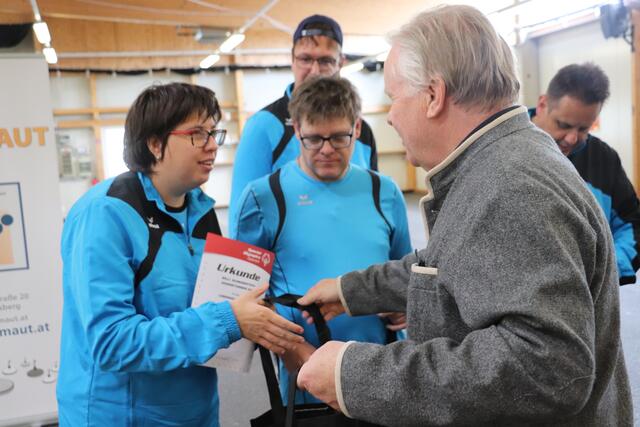 GK Werner Koch gratulierte den Teams zu ihren Leistungen | Foto: Edith Ertl