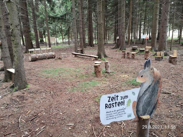 Es gibt auch einen Rastplatz für größere Gruppen. | Foto: Daniel Schmidt