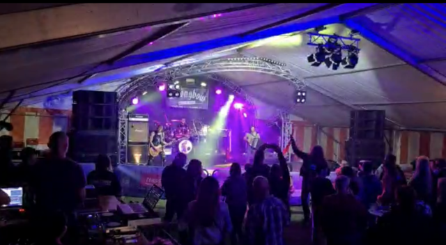 Rock im Dorf war für alle ein voller Erfolg. | Foto: Andreas Zerza