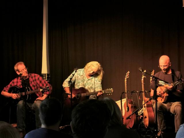 Die Brücke, Mally, Moro, Gfrerer