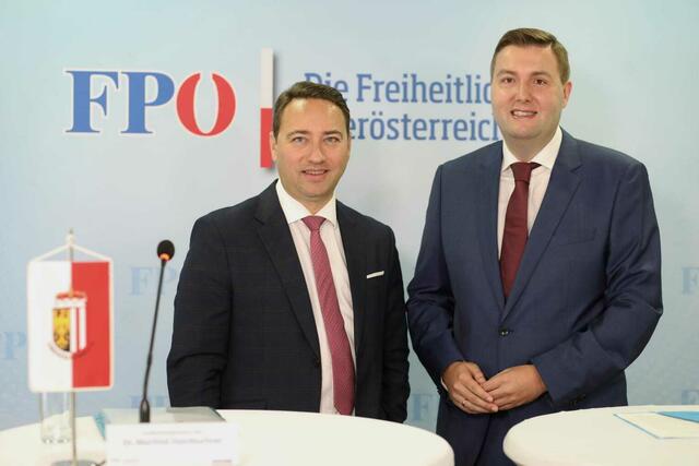 FPÖ-Chef Manfred Haimbuchner und der Linzer Stadtrat Michael Raml. | Foto: FPÖ
