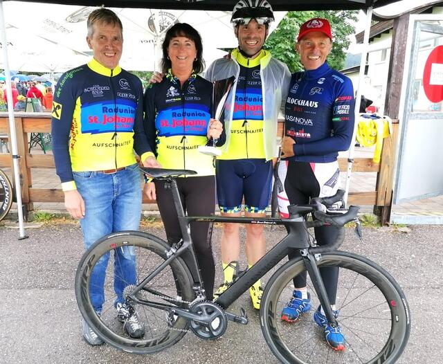 Rupert Polak, Claudia Rass, Ernst Stefanek und Gast Maurizio Vandelli. | Foto: privat