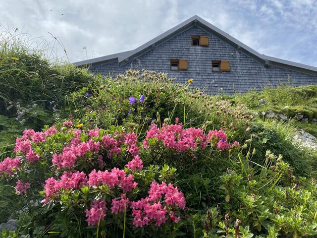 Die Coburger Hütte ist nicht mehr weit. | Foto: Reichel