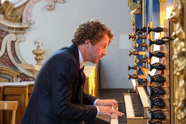 Jörg Halubek im Dom zu St. Jakob | Foto: Innsbrucker Festwochen / Celina Friedrichs