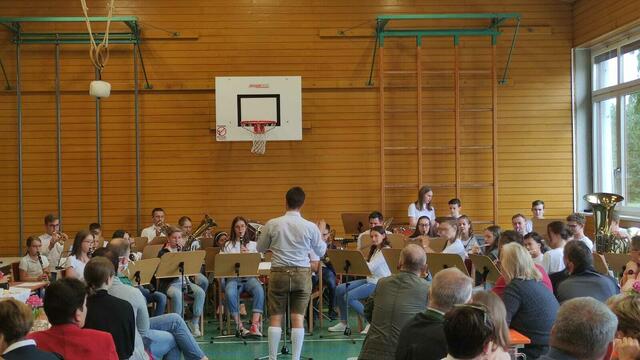 Die Jungmusiker zeigten was in ihnen steckt. | Foto: MV Weilbach