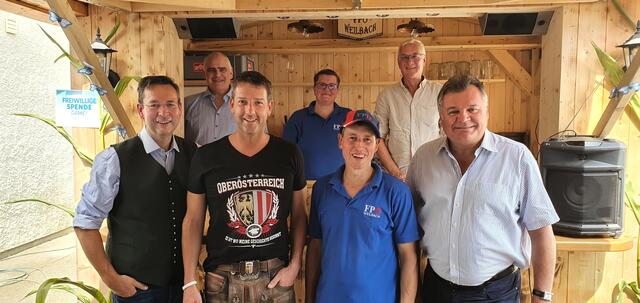 Die Vertreter der FPÖ beim Hoffest in Weilbach. | Foto: FPÖ