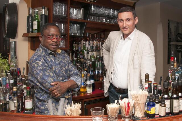 Ababacar "Baba" Sy (l.) und Zoran Djurovic führen die First American Bar und sind aus der Cocktail-Szene nicht mehr wegzudenken.