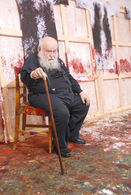 In seinem Atelier im Schloss Prinzendorf: Hermann Nitsch. | Foto: Potmesil