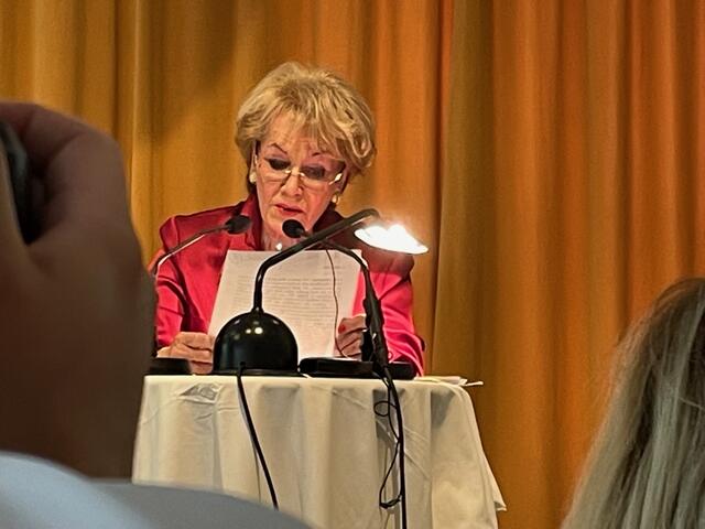 Renate Holm rezitierte Texte und Gedichte von Beethoven und Goethe