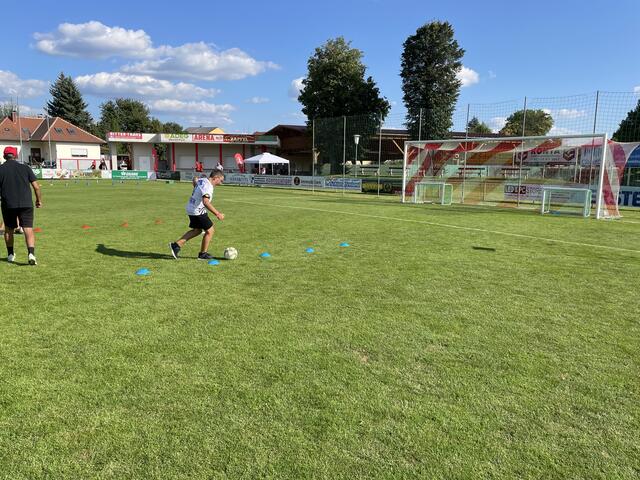 Ein Fußballwettrennen gefällig? | Foto: Kopper