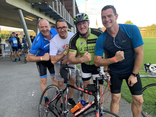 Saßen beim Radrennen fest im Sattel: Josef Birnstingl, Stefan Helmreich, Andreas Spari und Alfred Brettenthaler. | Foto: KK