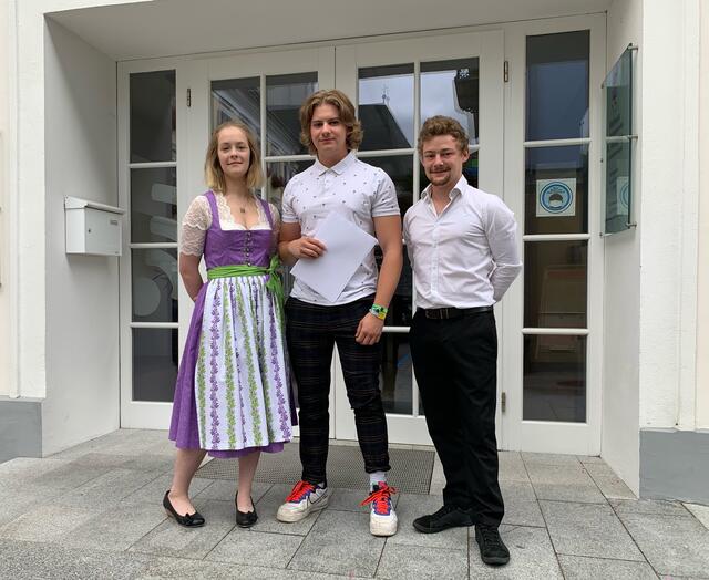 Theresia Sams, Richard Gerum und Daniel Wesenauer.