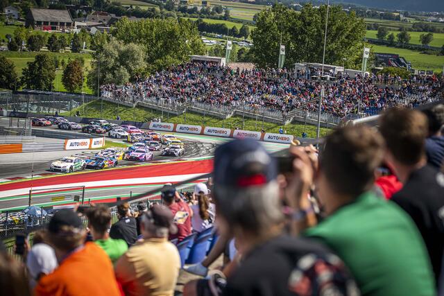 Tausende Zuseher waren bei der DTM dabei.