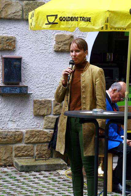 Kulturstadträtin Verena Pöschl hieß die Gäste willkommen und eröffnete die Ausstellung.  | Foto: Hans Ludwig, Archiv Museum Kierling