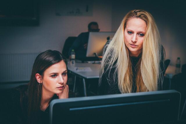 Das Angebot von "CORA" bietet Frauen die Möglichkeit, die wichtigsten Dinge am Computer zu erlernen und zudem viele Fragen zu Bildung, Beruf und Familie klären zu können. (Symbolfoto) | Foto: Pixabay