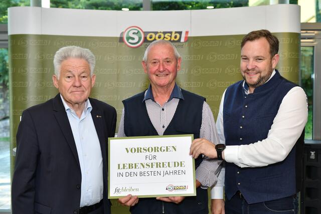 Seniorenbund-Trio (von links): Landesobmann Josef Pühringer, Bezirksobmann Erwin Pachner und Landesgeschäftsführer Franz Ebner. | Foto: OÖ Seniorenbund