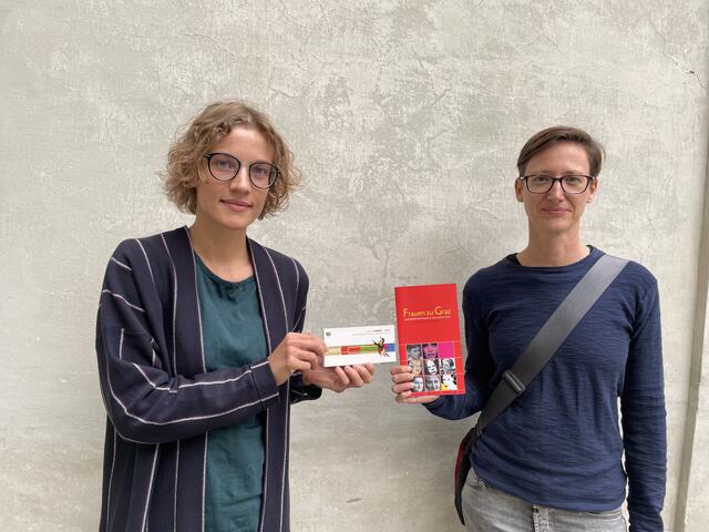 Stark machen für Frauengeschichte: Marcella Rowek und Eva Taxacher