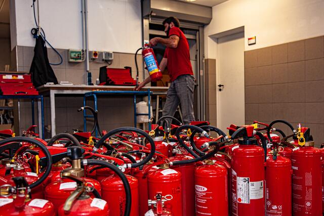 Feuerlöscherüberprüfung | Foto: Erwin Leimlehner