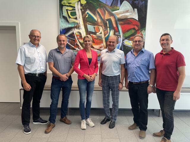 Von links: Alois Erlinger, Hannes Roitner (Gemeindevorstand Feldkirchen), Sabine Lindorfer, Wolfgang Schirz, Erich Sachsenhofer und Harald Haselmayr (Bürgermeisterkandidat Niederwaldkirchen) | Foto: ÖVP
