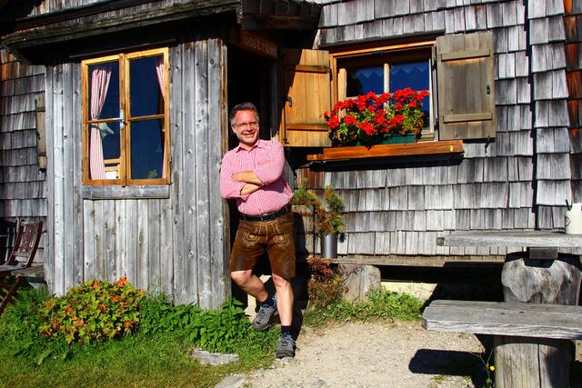 Mark Worlitzer hat bereits als Kind sein Herz an die Alm "verloren". | Foto: Maria Tiefenbacher-Schöndorfer