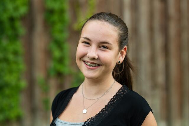 Lisa Suciu spielt E-Bass bei "The Tonebusters". | Foto: Karl Fluch www.f16plus.com