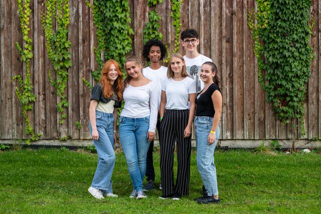 Im Juni 2021 erhielt "The Tonebusters" einen ersten Preis beim Landeswettbewerb "podium.jazz.pop.rock" und wird im Oktober beim Bundeswettbewerb in Wien teilnehmen. Franziska Neundlinger, Lena Suciu, Christian Hager, Kathi Angerer, Noah Gatterbauer, 
Lisa Suciu (v. l.).
 | Foto: Karl Fluch www.f16plus.com