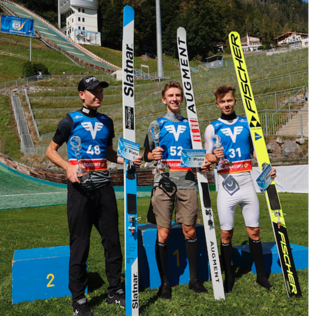Daniel Tschofenig konnte – nach Platz Zwei am ersten Tag – beim zweiten Bewerb den Sieg einfahren. | Foto: Skiclub Bischofshofen / Gschwandtner