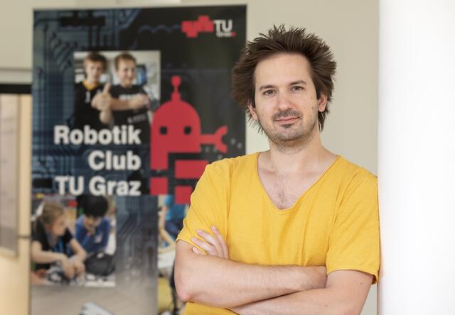 Leitet die Robotik-Woche: Manuel Menzinger