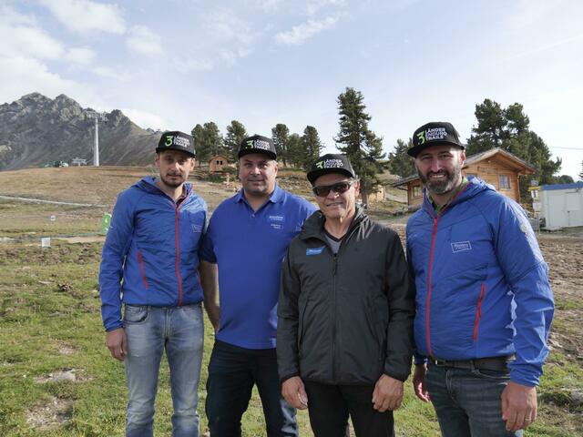 Die Verantwortlichen der Erlebnisregion Nauders arbeiten gemeinsam mit den Bergbahnen seit vielen Jahren daran, Nauders zu einer der führenden Bikesportdestinationen im Alpenraum zu entwickeln und sind überzeugt vom eingeschlagenen Weg. V.l.n.r.: Manuel Baldauf (GF Erlebnisregion Nauders), Michael Schöpf (Vorstand Nauderer Bergbahnen AG), TVB Obmann Armin Falkner und TVB Vorstand Helmut Wolf. | Foto: TVB Tiroler Oberland - Erlebnisregion Nauders