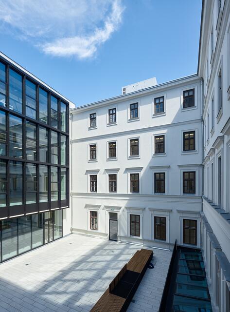 Ab diesem Semester soll flächendeckender Präsenzunterricht an den Gebäuden der Universität für angewandte Kunst herrschen.