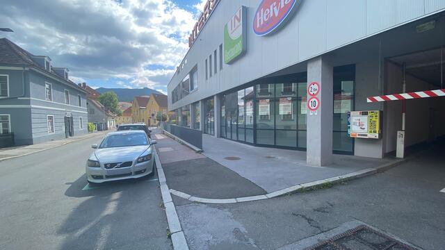 Die Leobener Test- und Impfstation übersiedelt ins Untergeschoß der Interspar-Filiale in der Vordernbergerstraße 17. | Foto: leopress