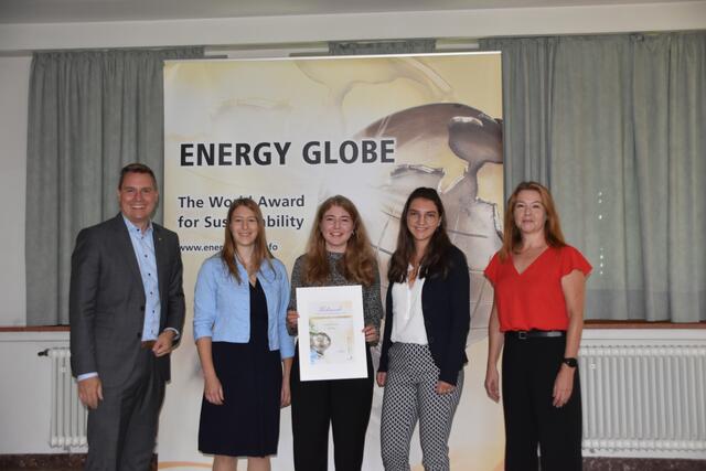 Die HLUW Yspertal gewann den Kategoriensieg mit dem Projekt intelligenter Komposter. | Foto: Franziska Pfeiffer